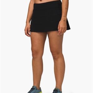 iso black lulu lemon skort